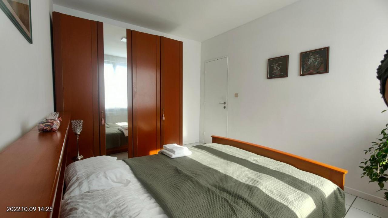Apartment Compact, Wel Enaf For 3 The Flat In